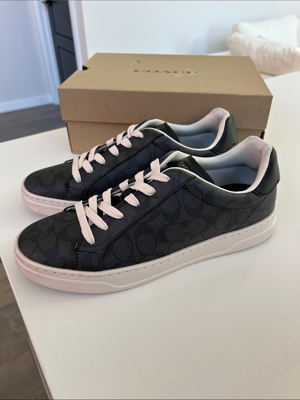 Coach high line signature C logo print charcoal black lace up sneakers 11